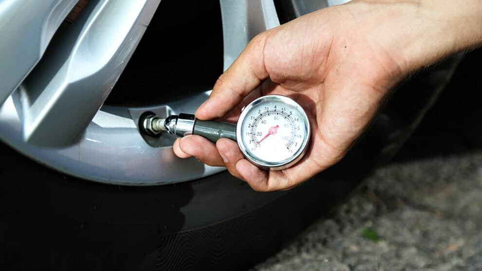 tire pressure for universal redline tires 75 x 15